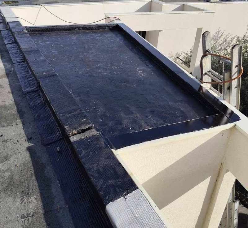 Chantier étanchéité toiture-terrasse EBE